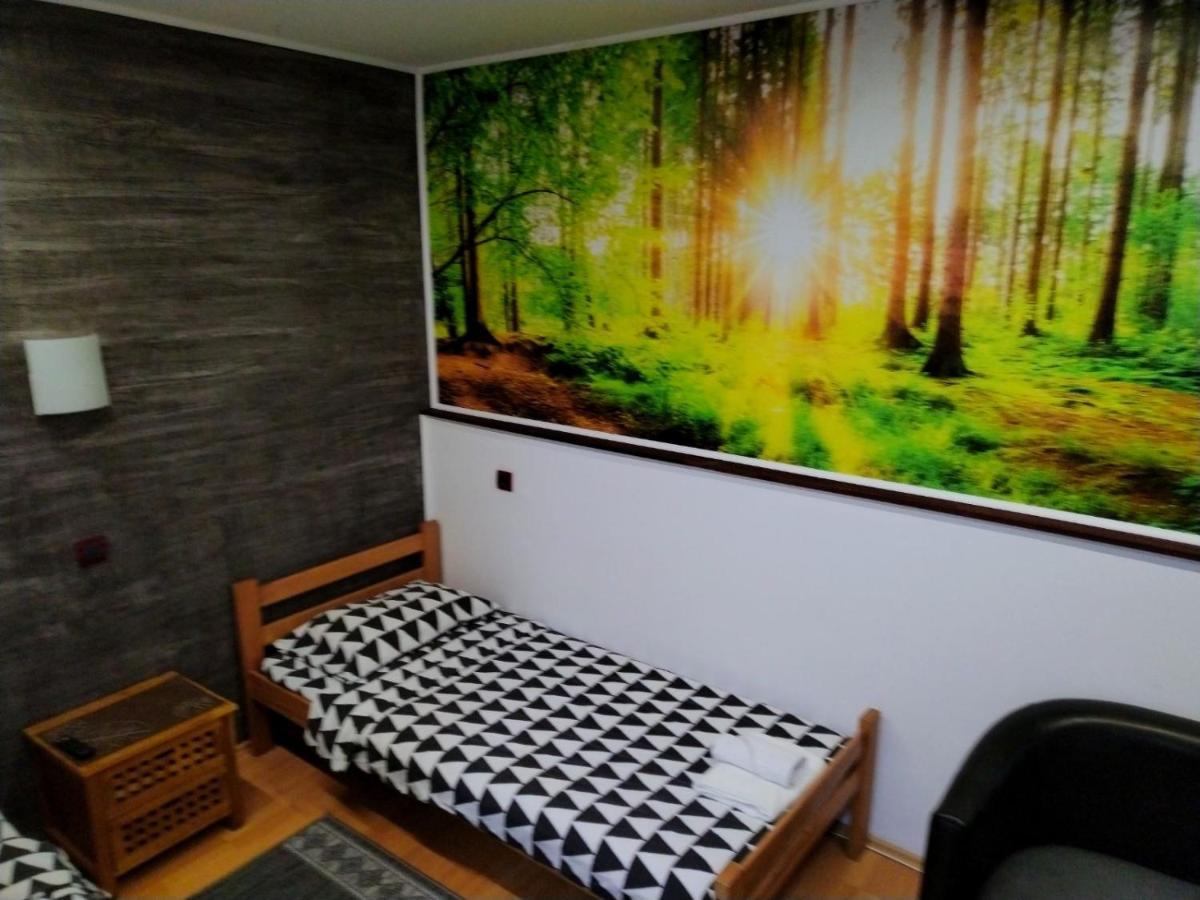 Fun Rooms Sobe Prenociste Borca Buitenkant foto