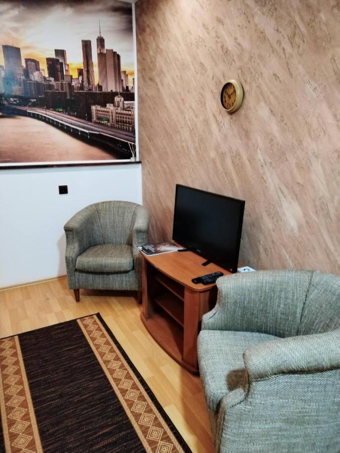 Fun Rooms Sobe Prenociste Borca Buitenkant foto